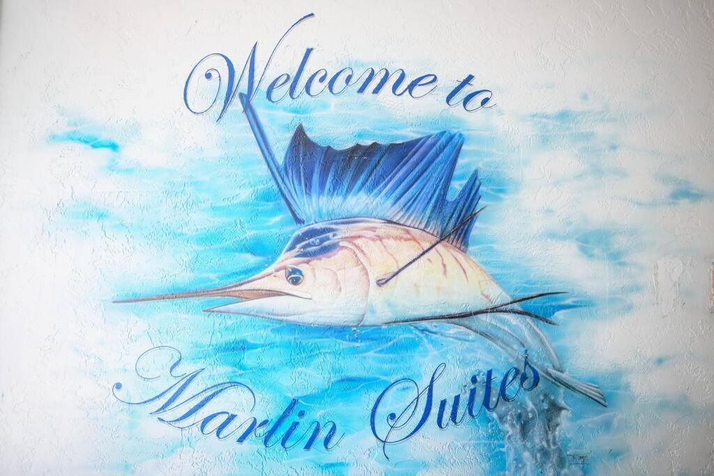 Welcome To The Pelican Lodge ! Tavernier Bagian luar foto